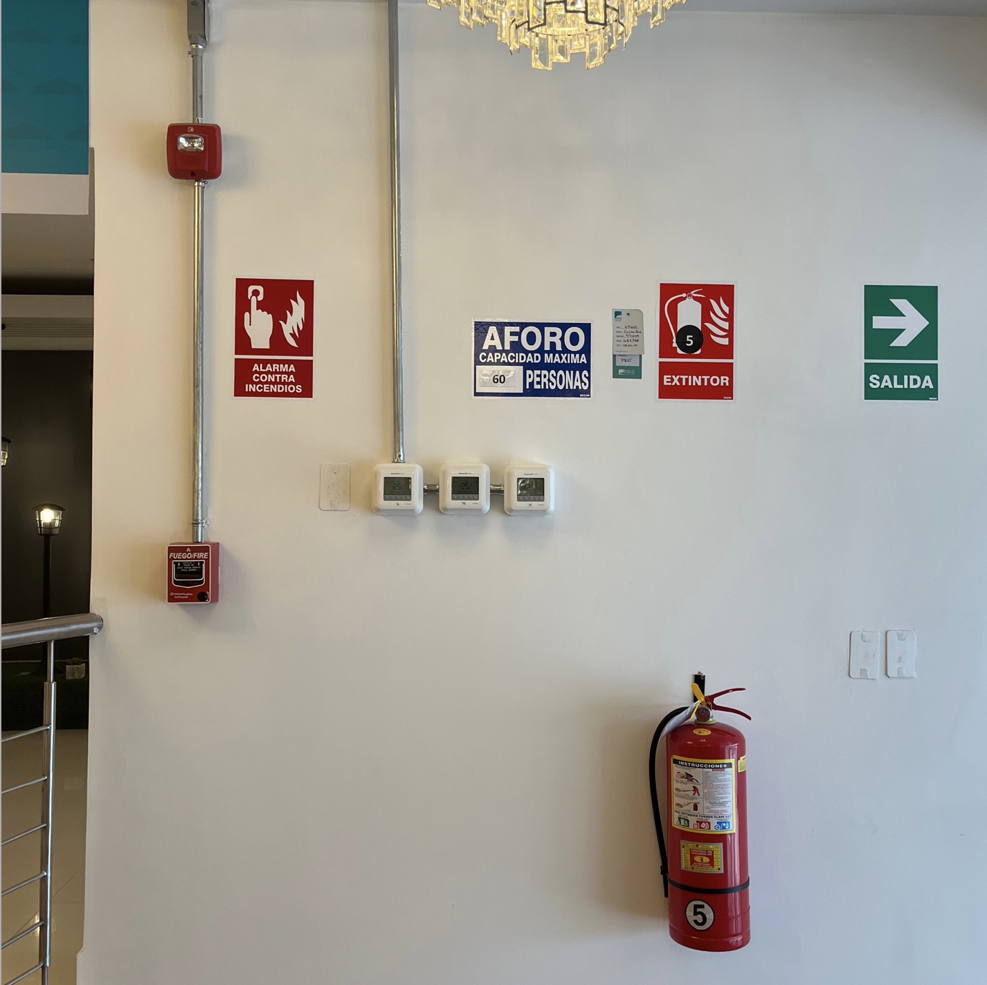 Captura de pantalla 2023-03-08 a la(s) 09.49.54